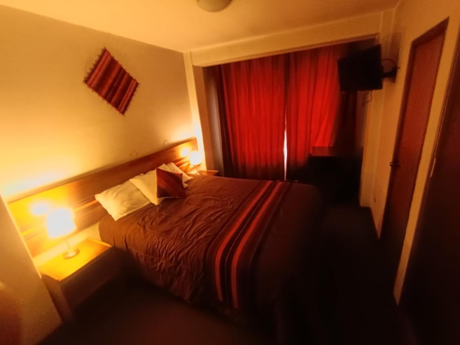 פונו Cantuta Inn מראה חיצוני תמונה