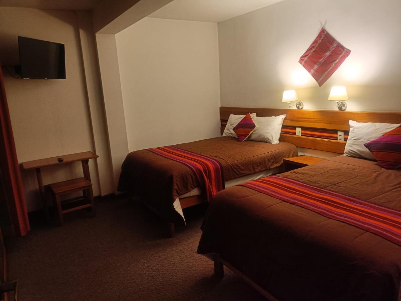 פונו Cantuta Inn מראה חיצוני תמונה