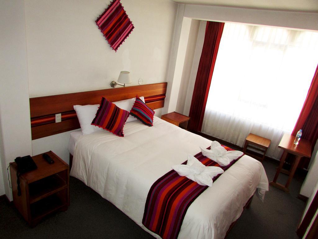 פונו Cantuta Inn מראה חיצוני תמונה