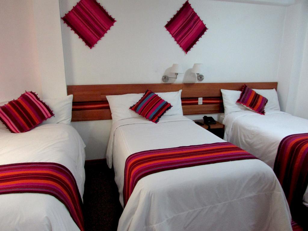 פונו Cantuta Inn מראה חיצוני תמונה