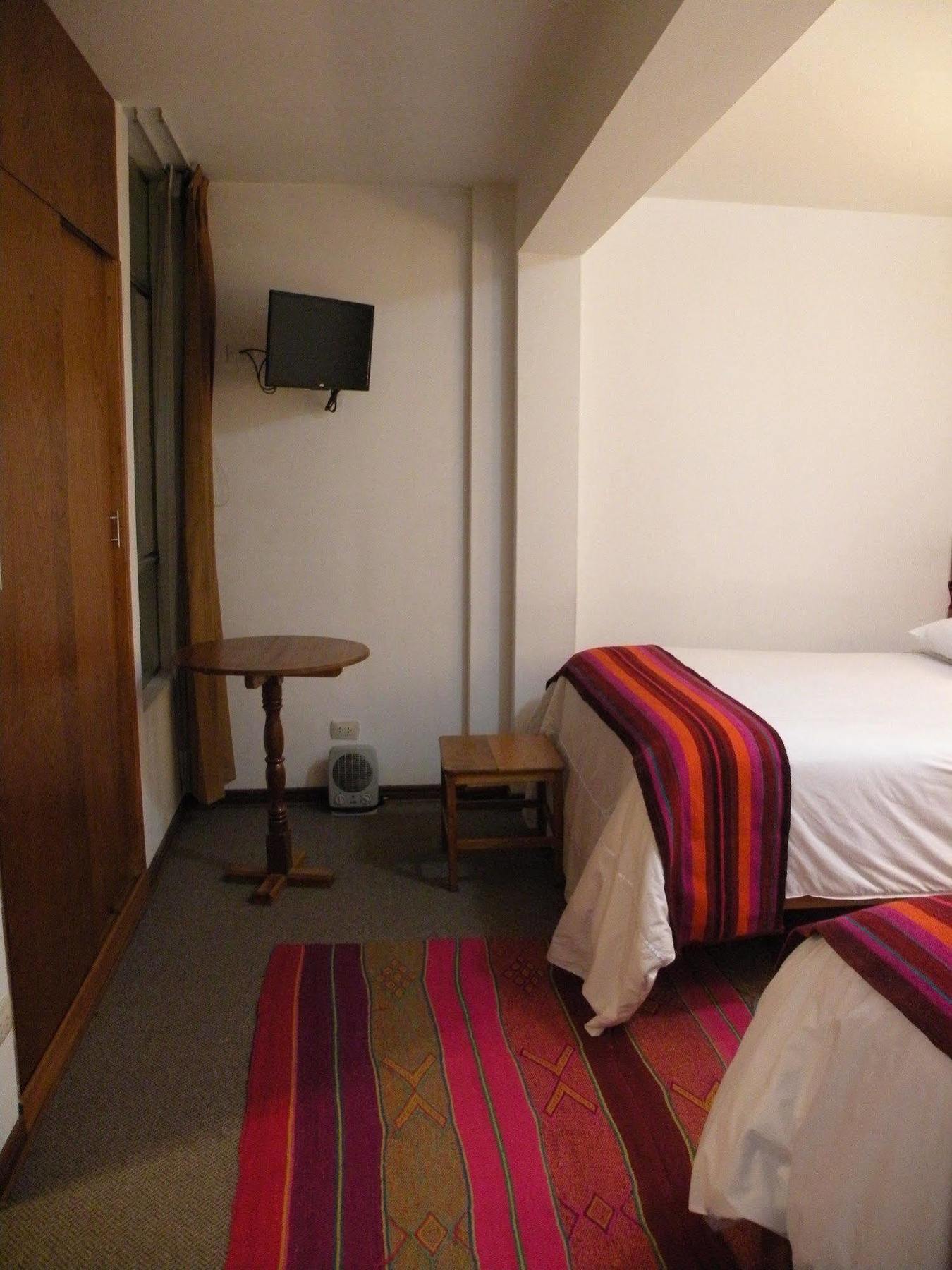 פונו Cantuta Inn מראה חיצוני תמונה