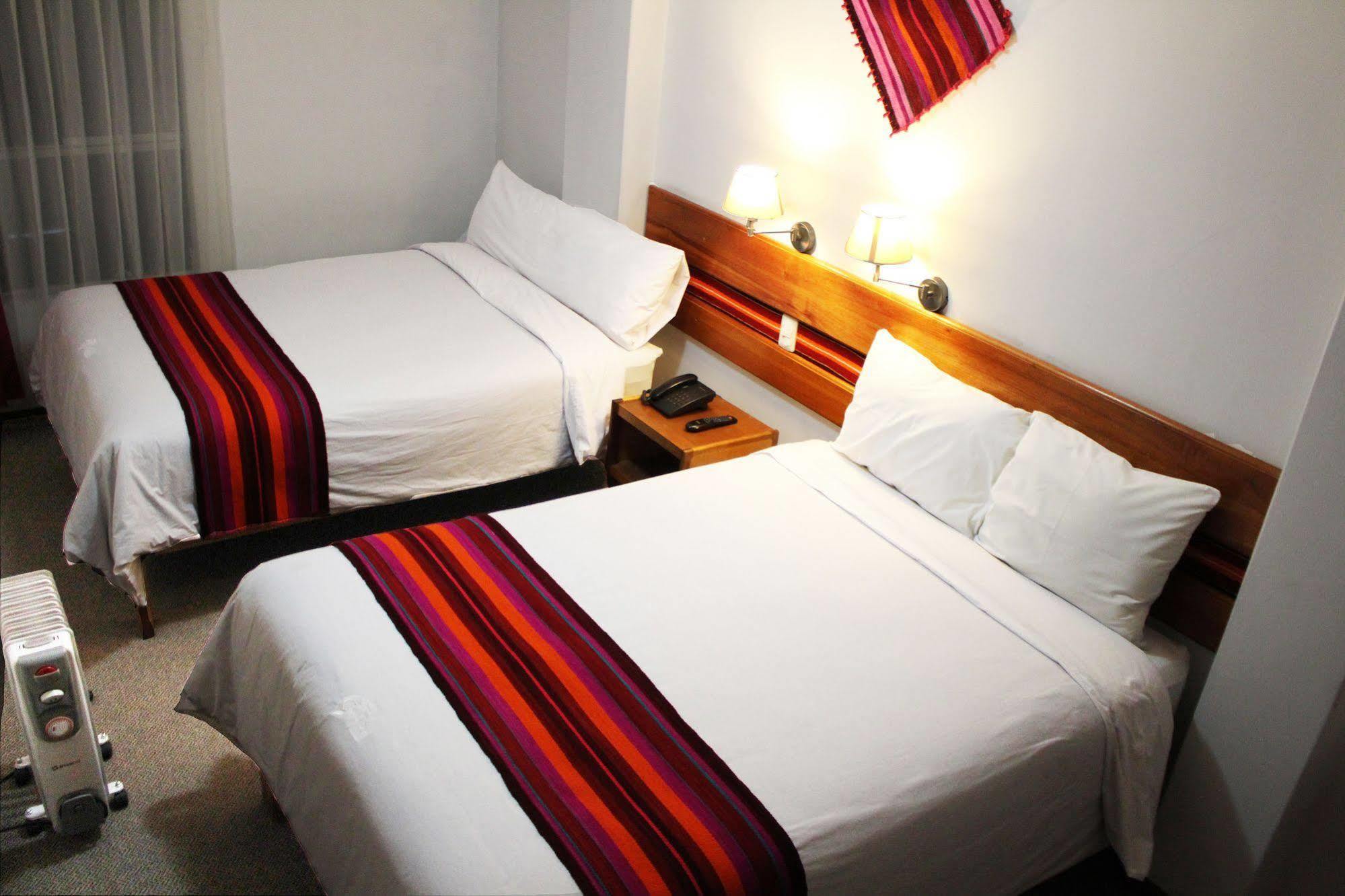 פונו Cantuta Inn מראה חיצוני תמונה